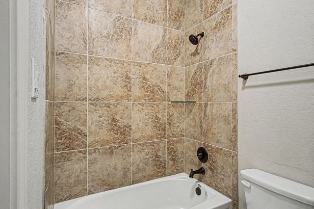 9958 Beautyberry, Conroe, TX 77385