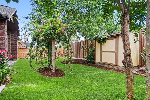 9958 Beautyberry, Conroe, TX 77385