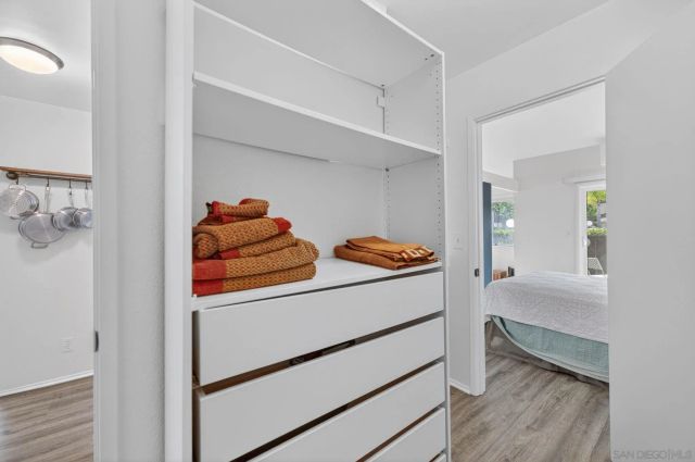 8356 Via Sonoma D, La Jolla, CA 92037