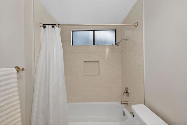 8356 Via Sonoma D, La Jolla, CA 92037