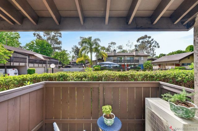 8356 Via Sonoma D, La Jolla, CA 92037