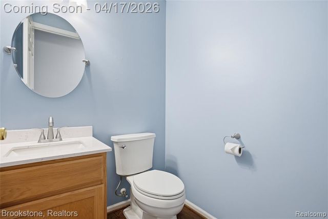 569 Cove View Drive, Waterford, MI 48327