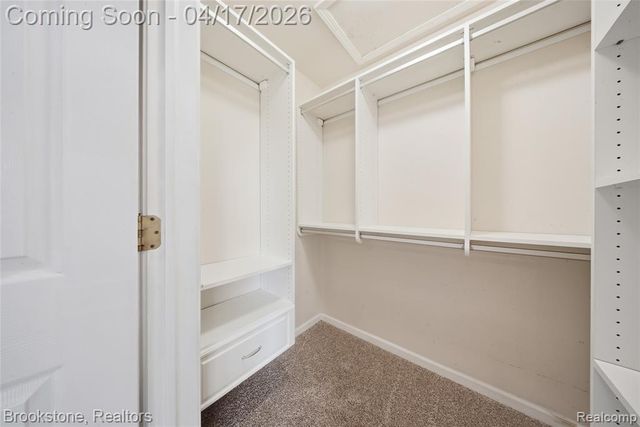 569 Cove View Drive, Waterford, MI 48327