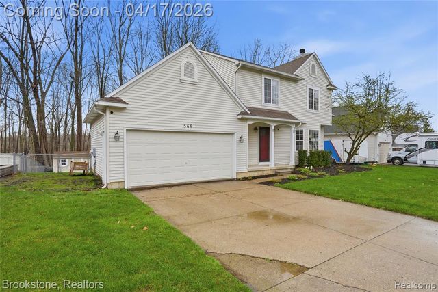 569 Cove View Drive, Waterford, MI 48327