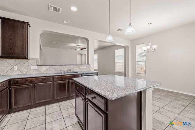 1214 Lonesome Oak Drive, Temple, TX 76502