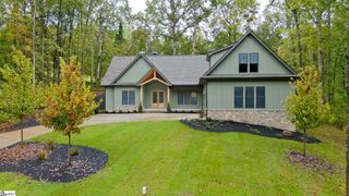 10 Laurel Valley Way, Travelers Rest, SC 29690