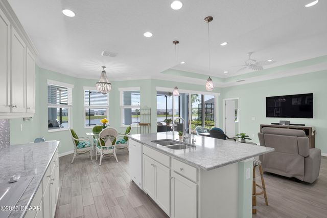 213 Cheeseburger Drive, Daytona Beach, FL 32124