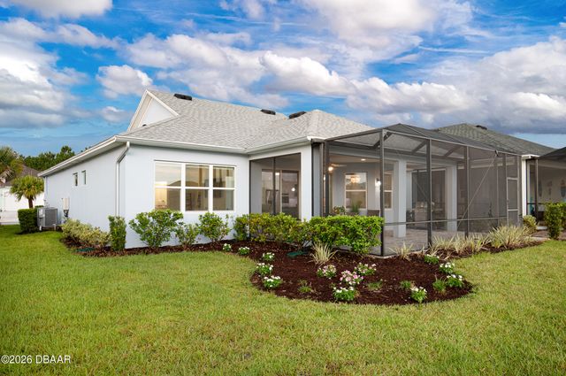 213 Cheeseburger Drive, Daytona Beach, FL 32124