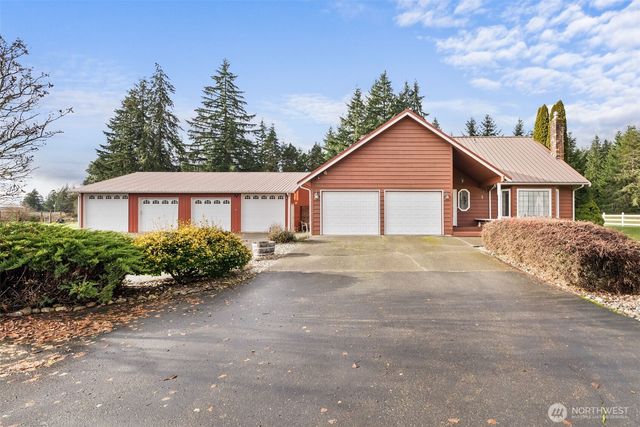 141 E Deer Creek Road, Shelton, WA 98584