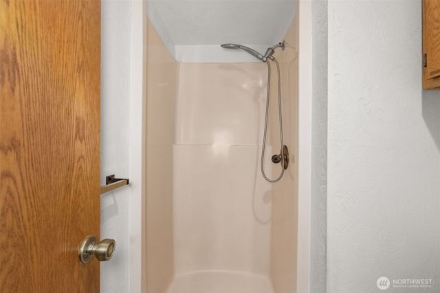 141 E Deer Creek Road, Shelton, WA 98584