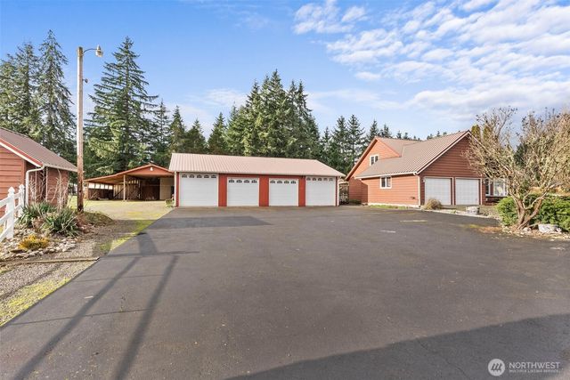 141 E Deer Creek Road, Shelton, WA 98584