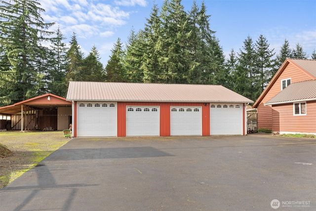 141 E Deer Creek Road, Shelton, WA 98584