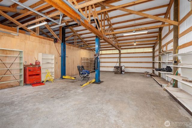 141 E Deer Creek Road, Shelton, WA 98584