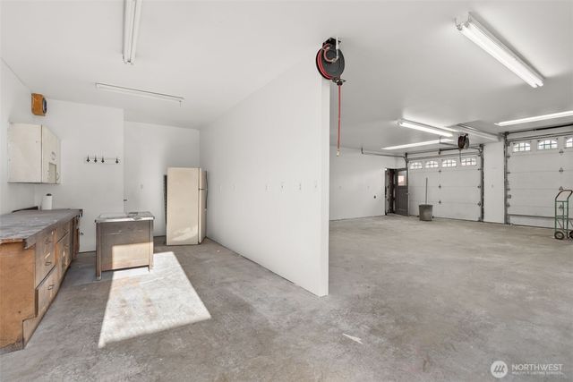 141 E Deer Creek Road, Shelton, WA 98584