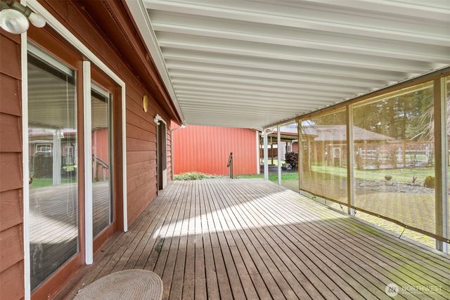 141 E Deer Creek Road, Shelton, WA 98584