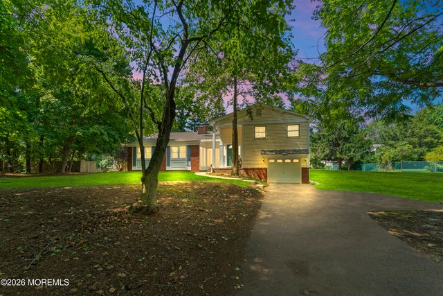 673 Colts Neck Road, Freehold, NJ 07728