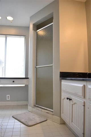 2073 Bordeaux Street, West Bloomfield, MI 48323