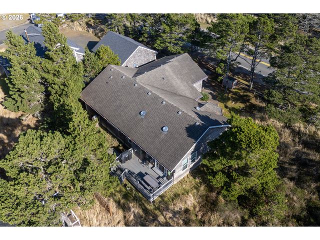 34320 CAPE KIWANDA Dr, Pacific City, OR 97135