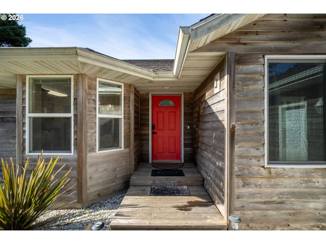 34320 CAPE KIWANDA Dr, Pacific City, OR 97135