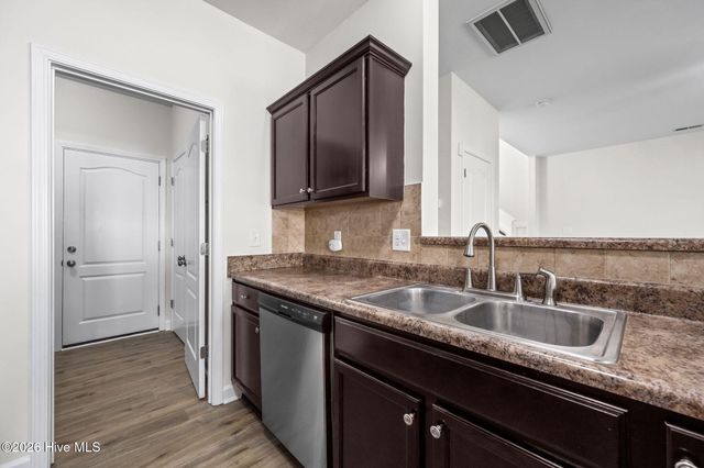 219 Peggys Trace, Sneads Ferry, NC 28460