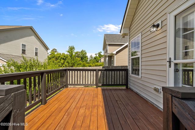219 Peggys Trace, Sneads Ferry, NC 28460
