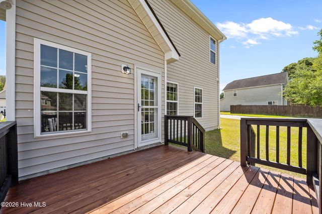 219 Peggys Trace, Sneads Ferry, NC 28460