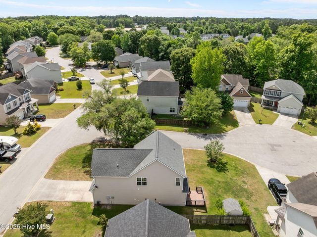 219 Peggys Trace, Sneads Ferry, NC 28460