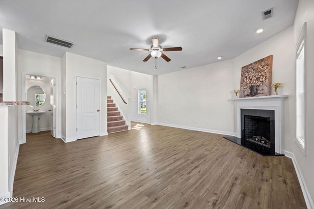 219 Peggys Trace, Sneads Ferry, NC 28460