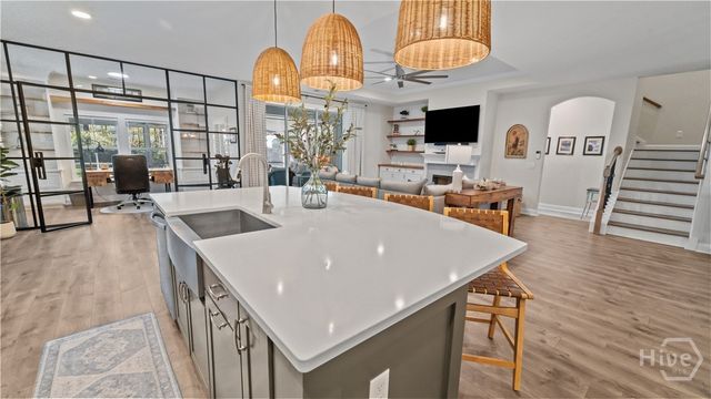 178 Crawford Lane, Richmond Hill, GA 31324