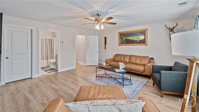 178 Crawford Lane, Richmond Hill, GA 31324