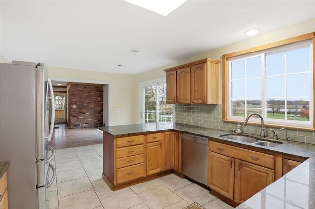 550 Manitou Beach Road, Greece, NY 14468