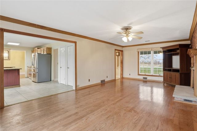 550 Manitou Beach Road, Greece, NY 14468