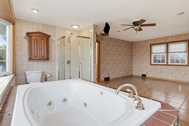 550 Manitou Beach Road, Greece, NY 14468