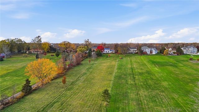 550 Manitou Beach Road, Greece, NY 14468