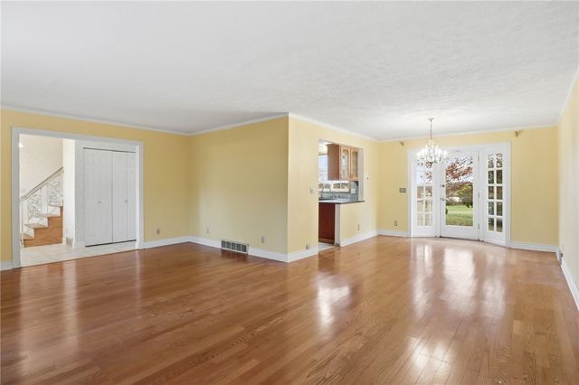 550 Manitou Beach Road, Greece, NY 14468