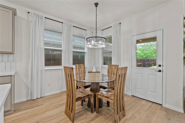 2727 Bisbee Road, League City, TX 77573