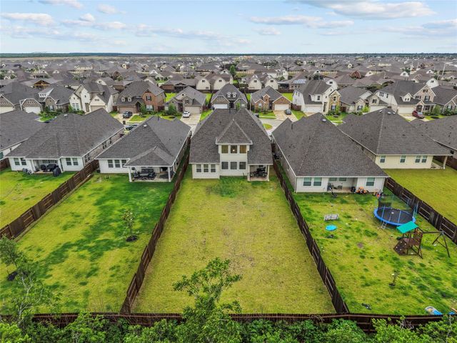 2727 Bisbee Road, League City, TX 77573