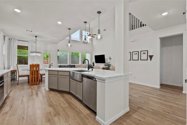 2727 Bisbee Road, League City, TX 77573