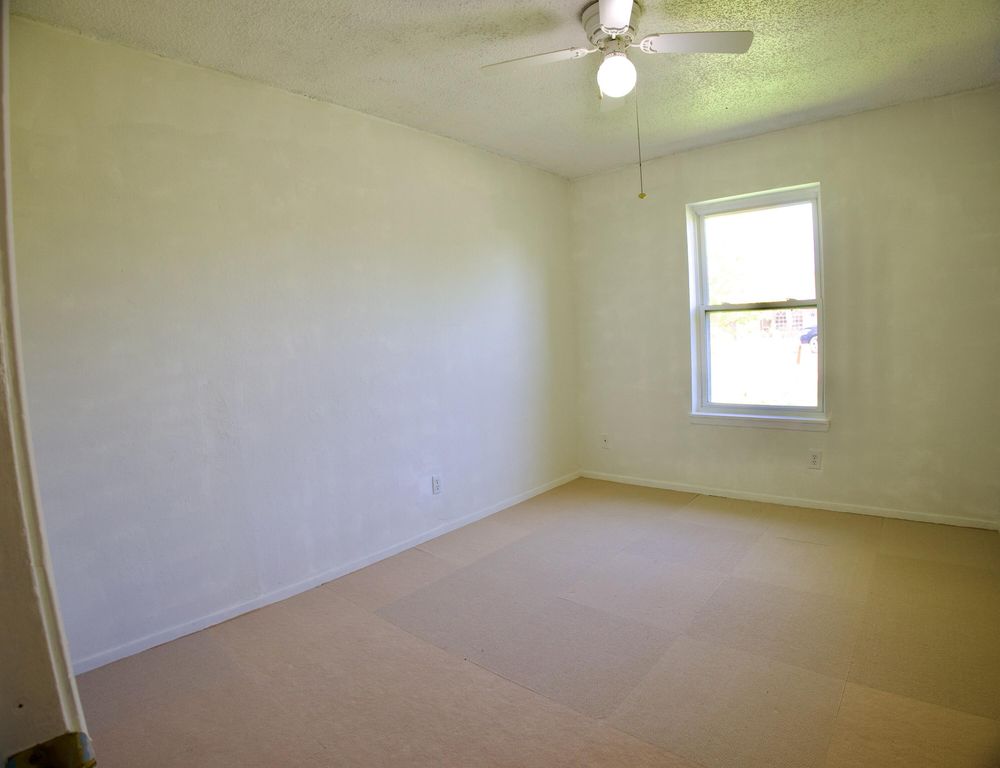 Image 27 of property listing at 1113 E 43rd Street, San Angelo, TX 76903