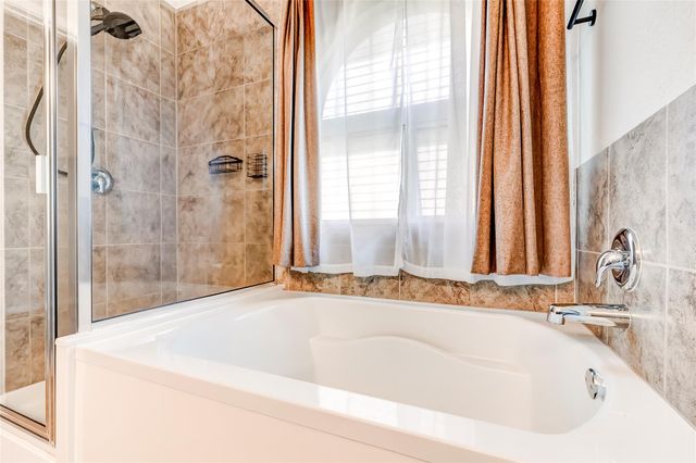 245 Deep Creek DR, Georgetown, TX 78626