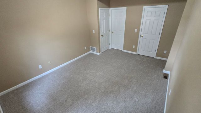 316 5th Ave NW, Minot, ND 58703
