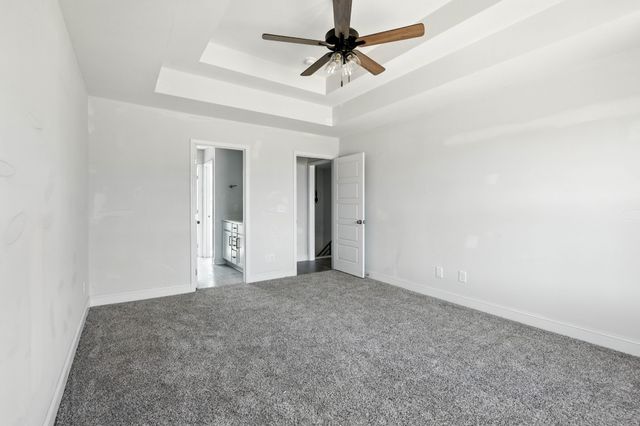 168 Leitrim Dr, Clarksville, TN 37042