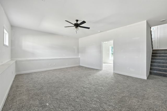 168 Leitrim Dr, Clarksville, TN 37042