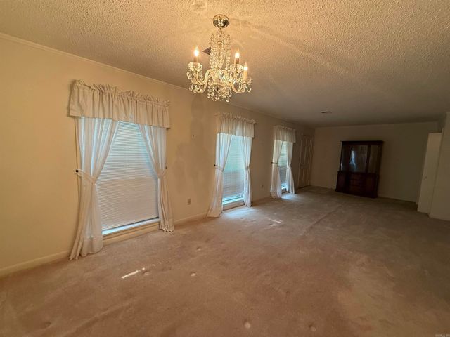 102 S 4th Street, Nashville, AR 71852