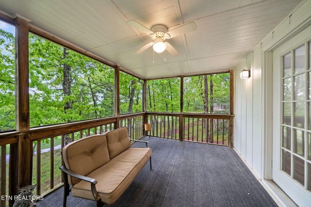116 Greenwood Rd, Crossville, TN 38558