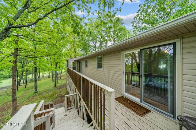 116 Greenwood Rd, Crossville, TN 38558