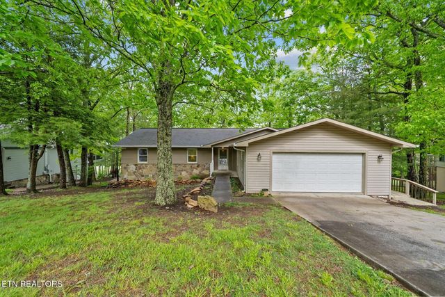 116 Greenwood Rd, Crossville, TN 38558