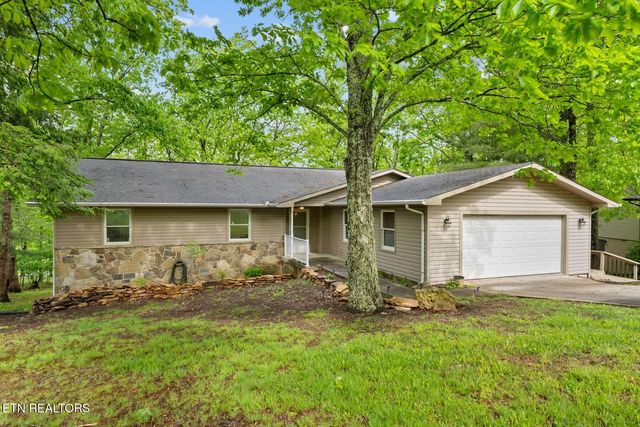 116 Greenwood Rd, Crossville, TN 38558