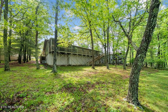 116 Greenwood Rd, Crossville, TN 38558
