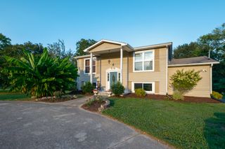 2311 Raspberry Ln, Lebanon, TN 37087